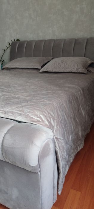 Продам кровать двуспальную