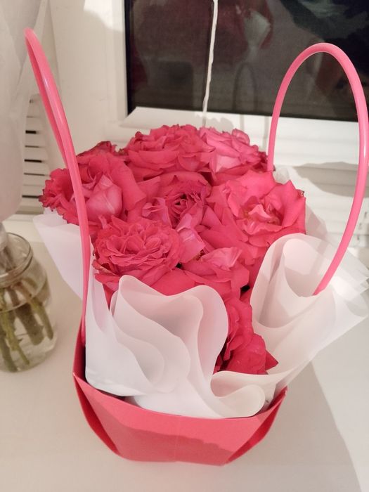 Цветы за каждый 2000тг