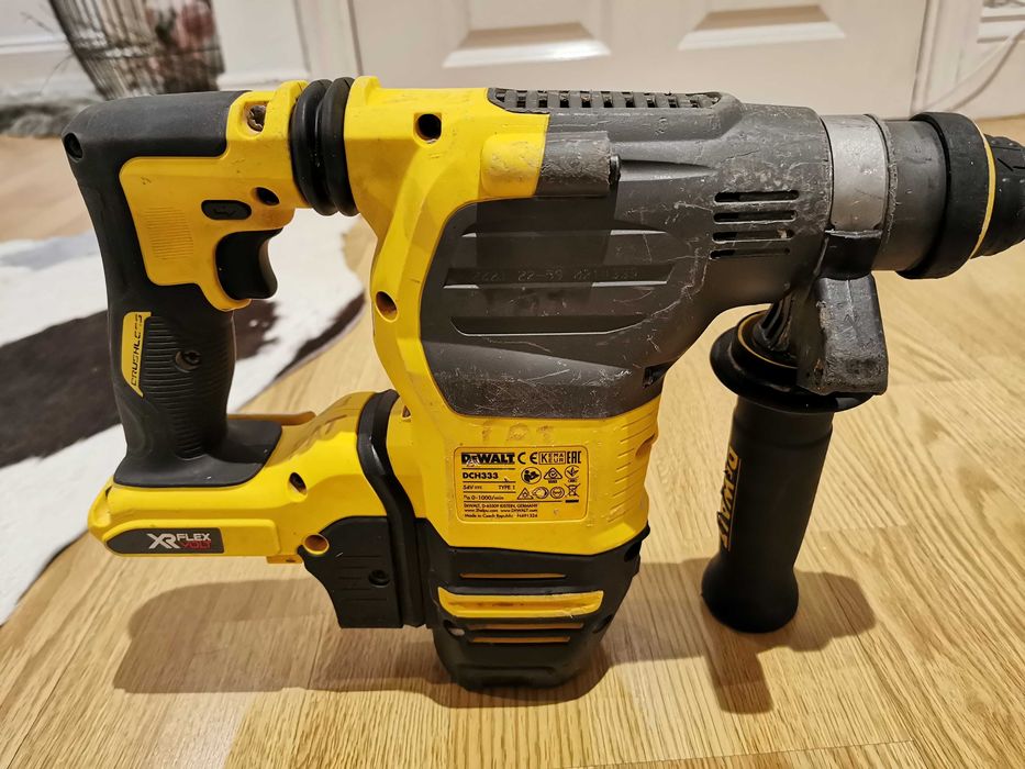 Безчетков перфоратор къртач Девалт perforator Dewalt Dch333 flexvot54V