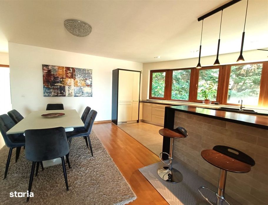 Apartament de lux in zona centrala cu 2 locuri de parcare