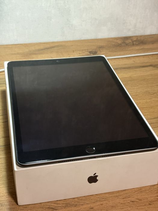 Ipad 7th gen + apple pencil