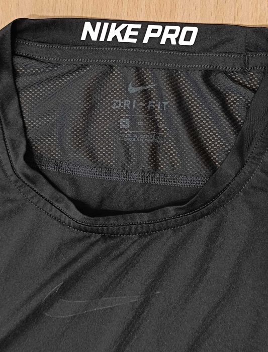 Nike-Pro-Много Запазена
