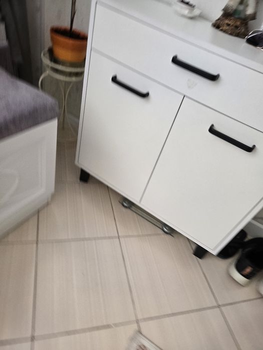 Комод деревянный с зеркалом