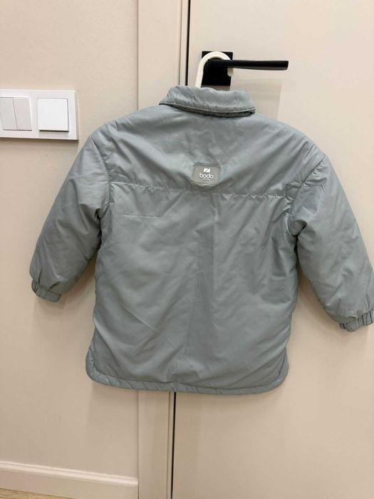 Демисезонная курточка для девочки