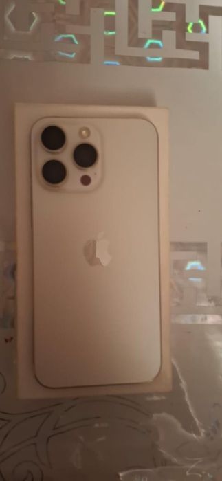 Продам айфон 15 про макс идеал