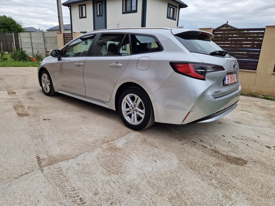 Toyota corolla 1.8 hibrid RAR Efectuat