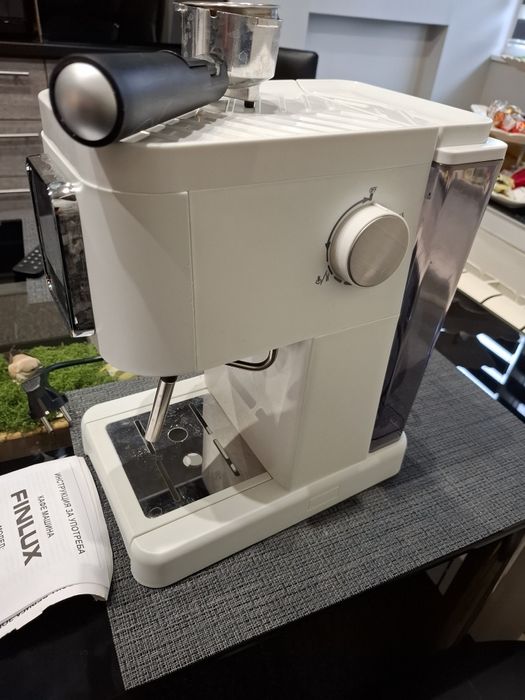 Кафемашина Finlux FEM-1697 за ремонт или за части
