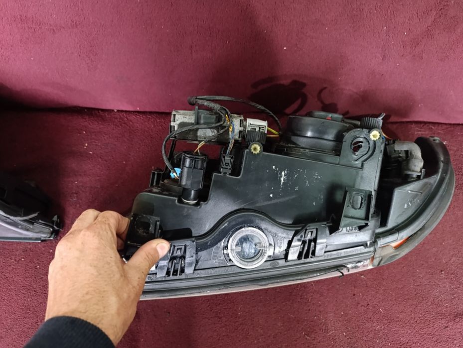 Фары на BMW E39 с ксеноном из Германии