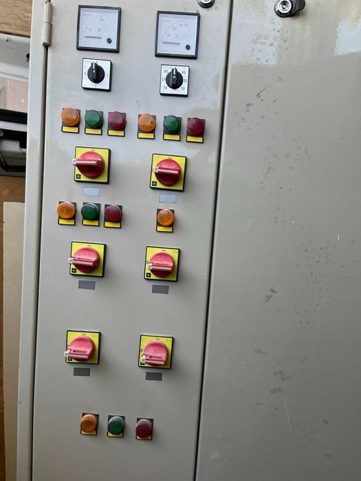 Продавам Електронно табло