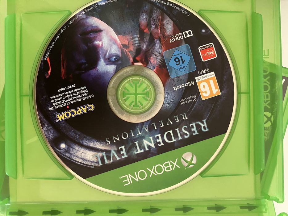 Joc Resident Evil Revelations XBox One original