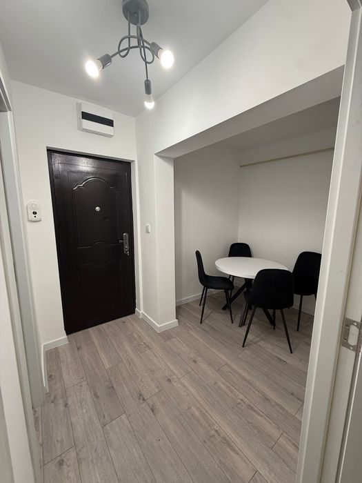 Garsonieră renovată recent, complet mobilată și utilată – Alba Iulia