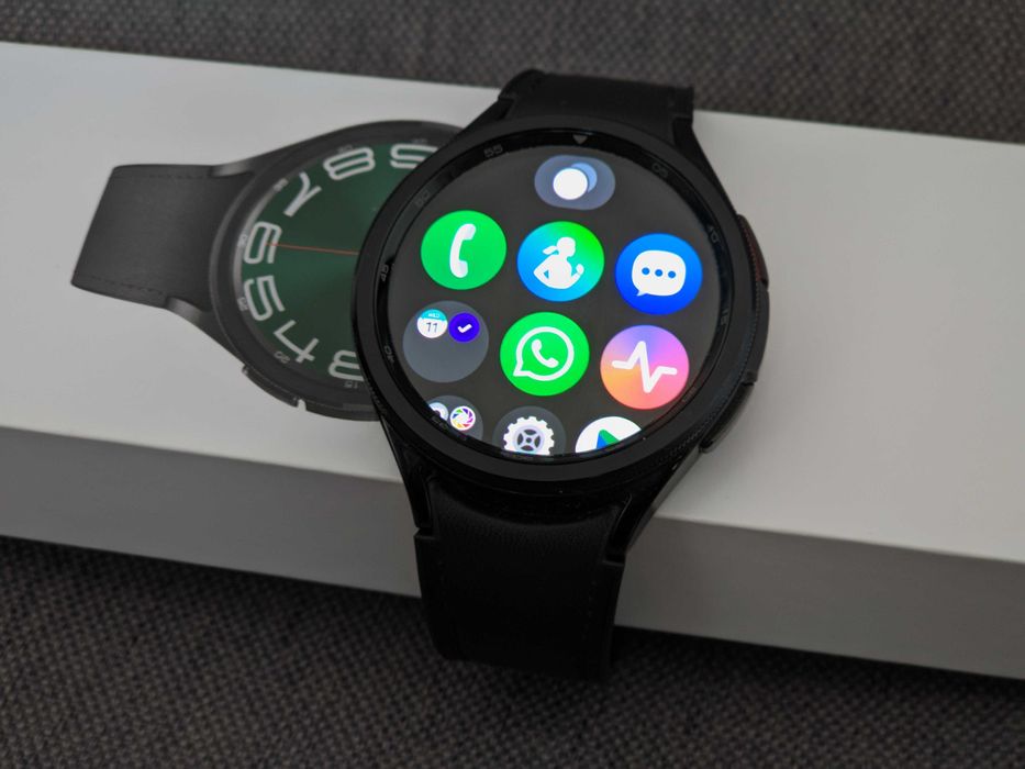 Smartwatch ceas Samsung Galaxy Watch 6 Classic 47mm - Garantie+Cadou