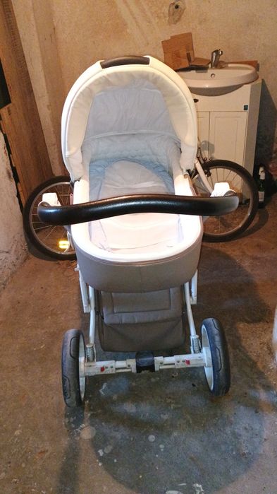 Бебешка количка  адамекс
