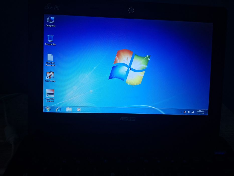Laptop mini Asus 10 inch + incarcator