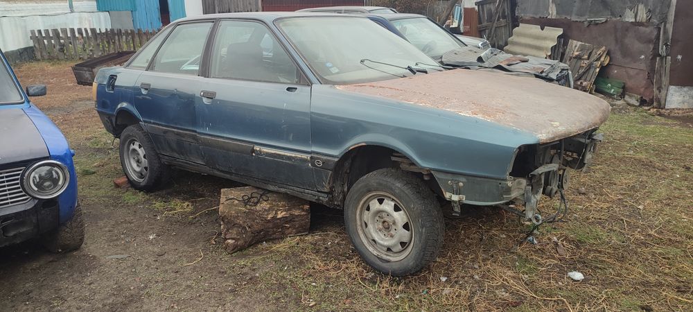 приора по запчастям .