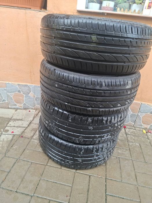 4 Cauciucuri de vara 215 50 R17