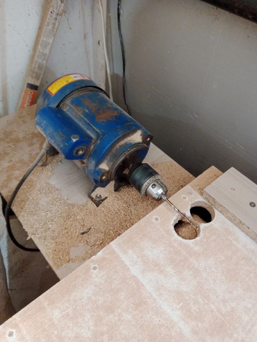 Оборудование для производства мебели.