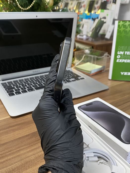 iPhone 15 Pro / 128 GB / Garanție 24 luni | Ca nou