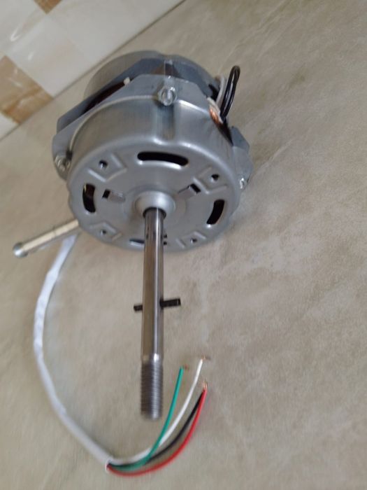 Моторчик маленький