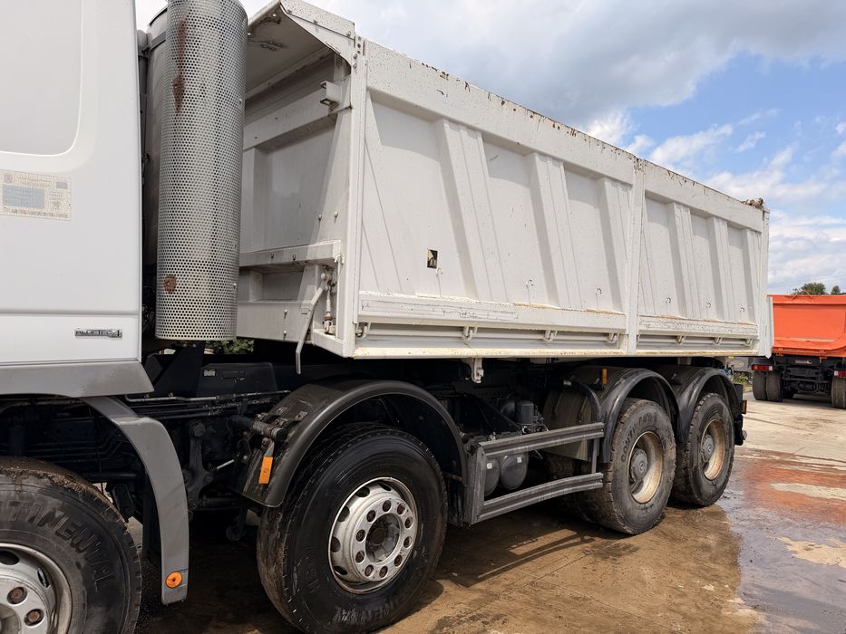 De vanzare basculanta mercedes actros 4141