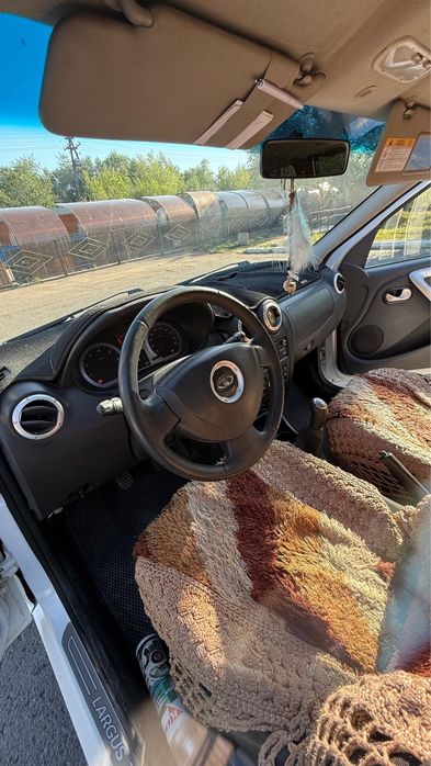 Продам автомобиль Лада Ларгус