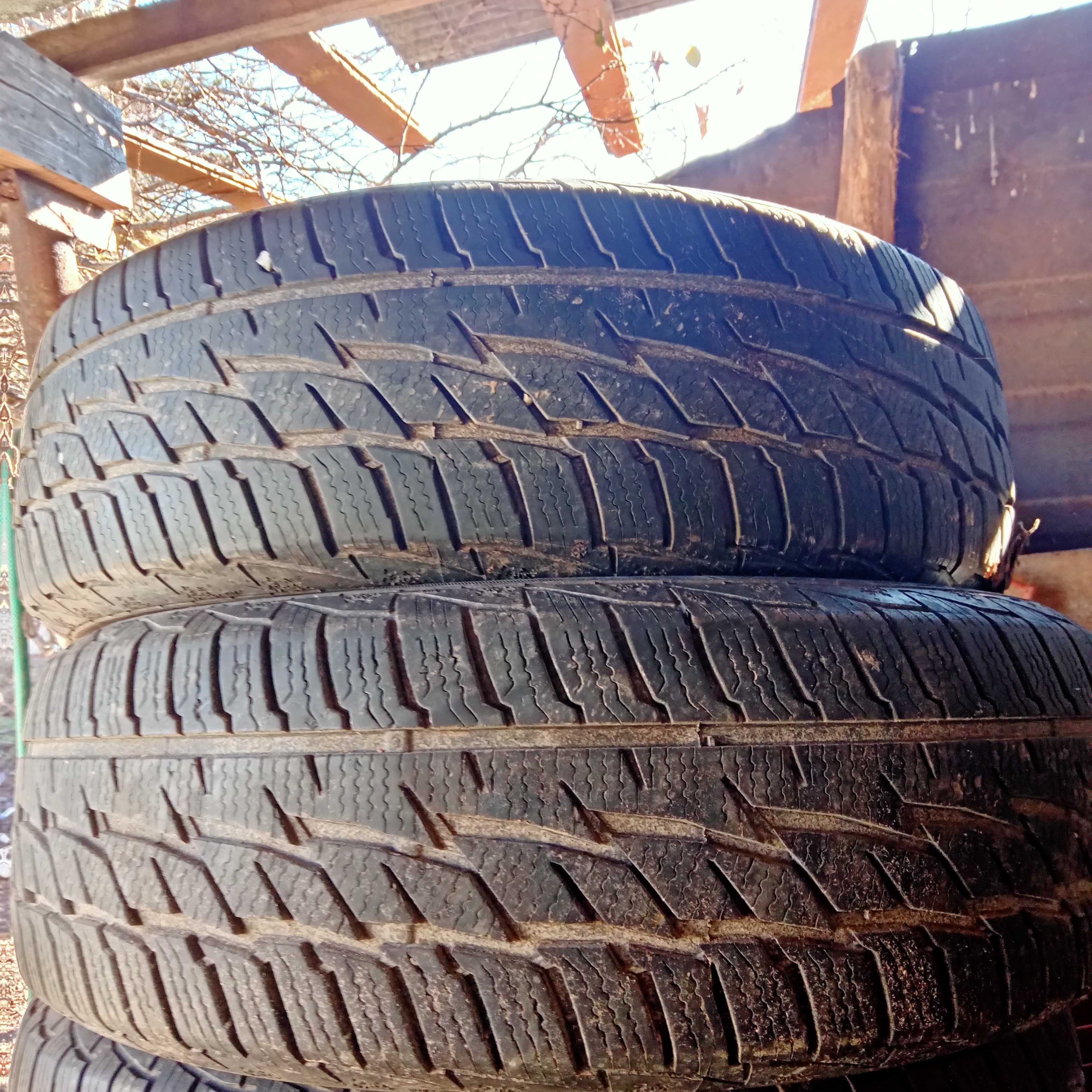 Продавам гуми 205/70/15 гр. Шумен 5-ти полк • OLX.bg