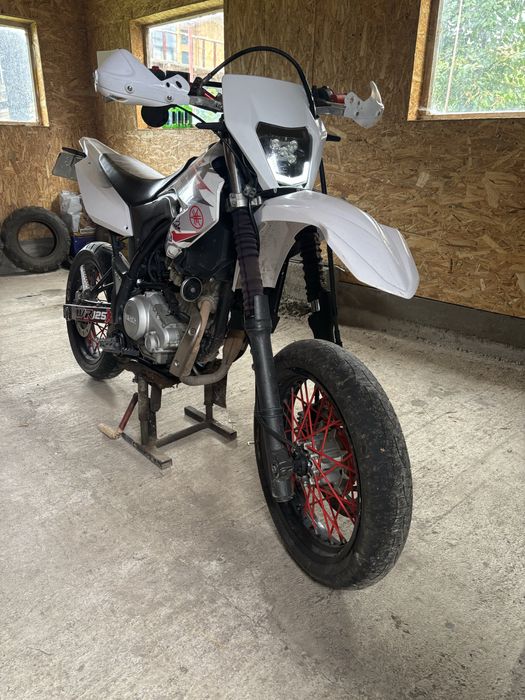 Yamaha wr125x A1