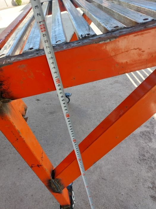 Стол металлический (верстак)