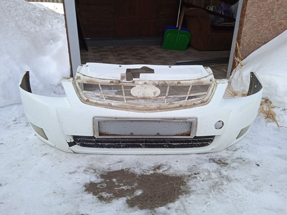 Бампер передний приора