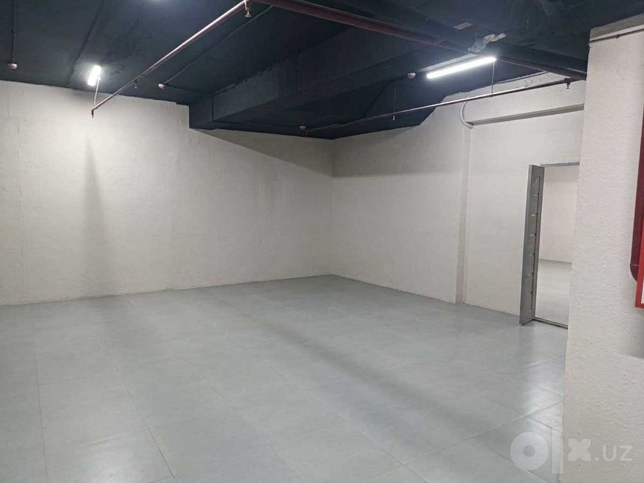 Аренда просторного помещения 130 м²—Open Space,рядом с метро Шахристан