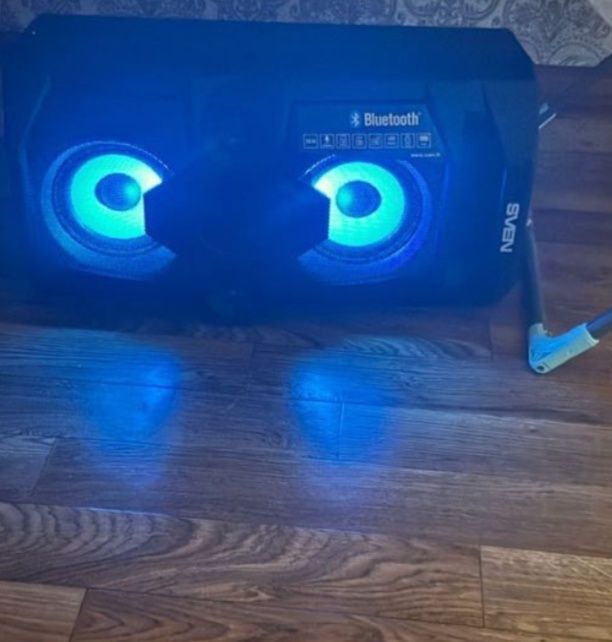 Портативная блютуз колонка