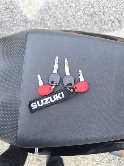 Vănd motocicletă Suzuki GSF 600 S 2001