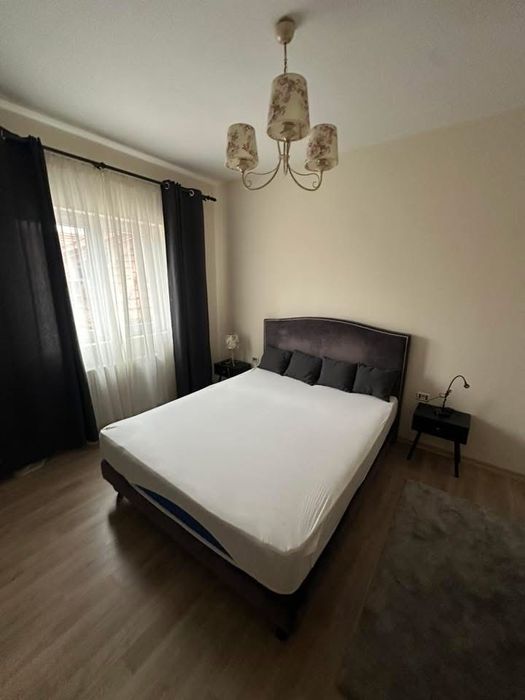 Inchiriez apartament 2 camere, bloc nou cu loc de parcare zona Lipovei