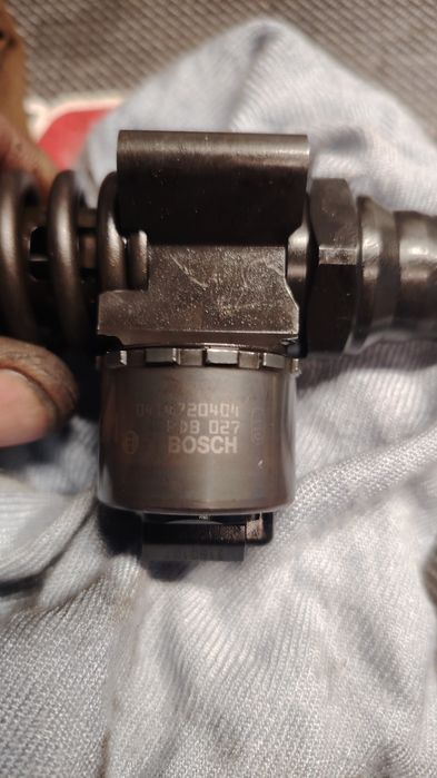 Vând injectoare audi .,vw passat,.golf5 , 2.0 Pd 140 cai
ID #