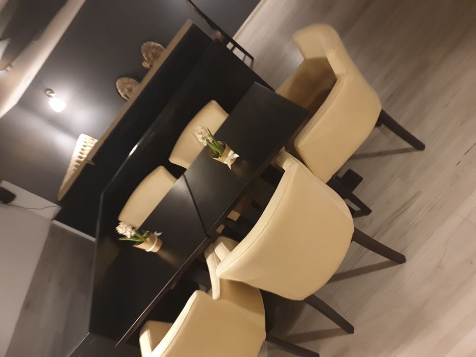 Mobilier restaurant, canapele, scaune, mese, fotolii