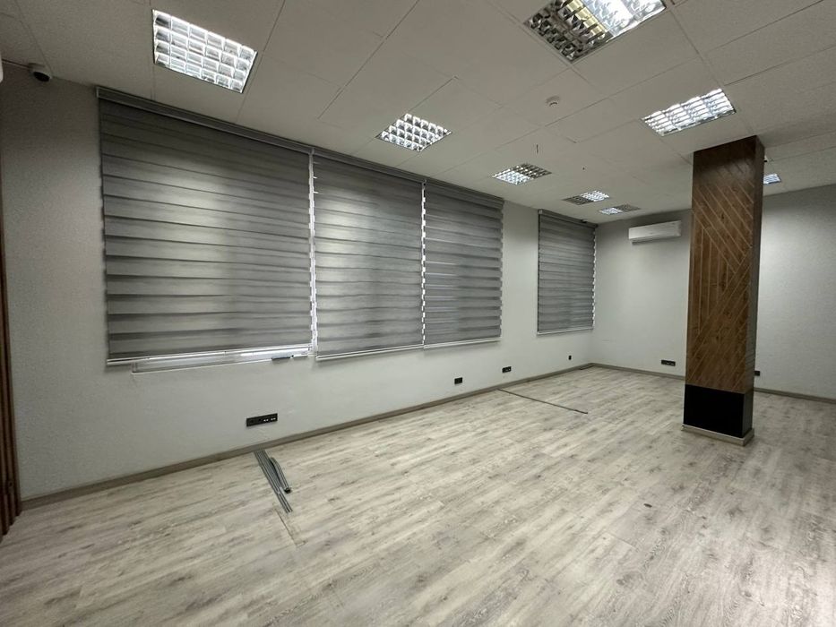 Аренда нежилого помещения. Рынок Мирабад. Площадь: 237 м² комнат 5