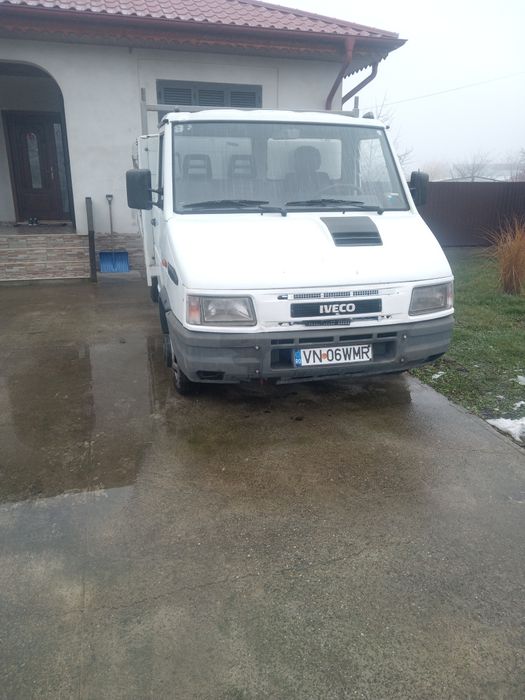 Autoutilitara Iveco