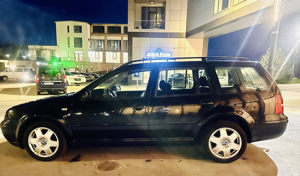 Vand sau schimb VW Golf 4 Pacific 1.9 tdi