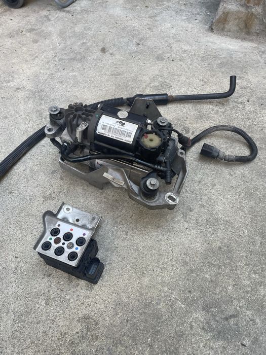 Въздушно Окачване AUDI A8 D3