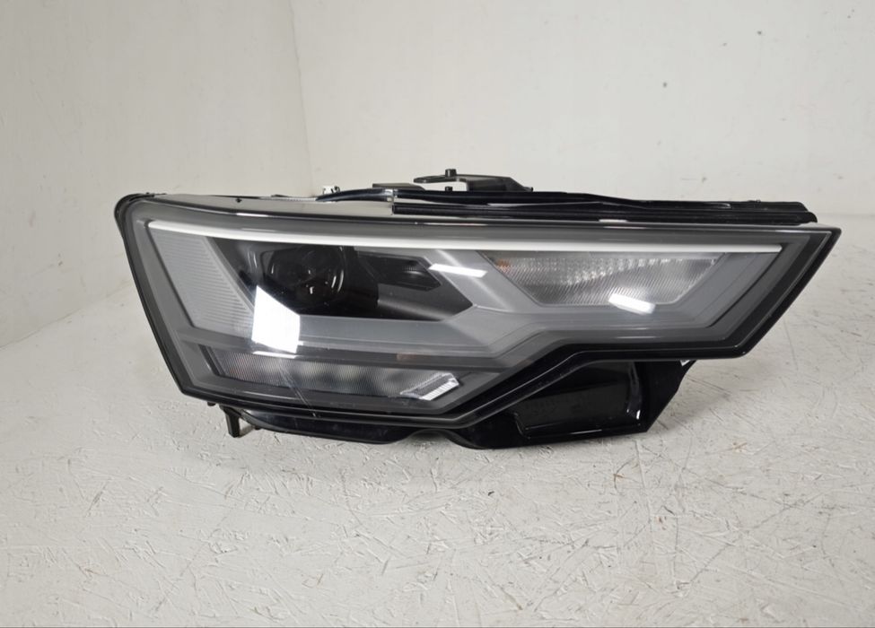 Десен фар Ауди А6 Ц 8 AUDI A6 C8 4K0 2018- full led 4K0941034 Europa