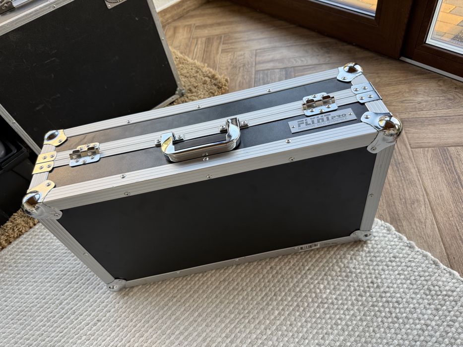 Flightcase  transport case laptop consola dj controller dmx