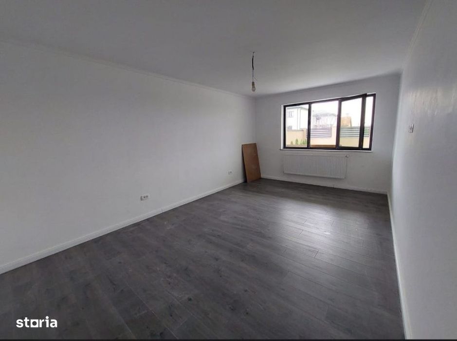 Casa cu finisaje, 216 mp, zona Parcul Romanescu