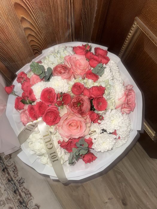 Цветыы.           .