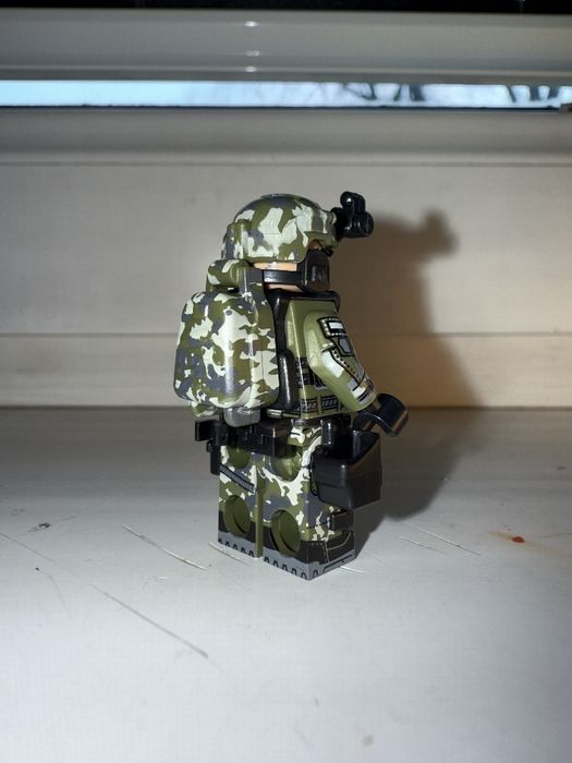 Лего минифигурка Солдата РФ