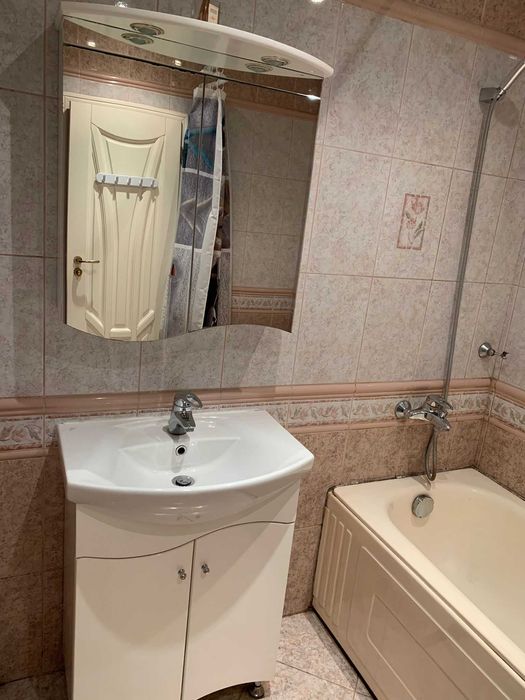 Дава се под наем Многостаен апартамент в Вълчедръм - 180 кв.м за 1200 € - Снимка #16