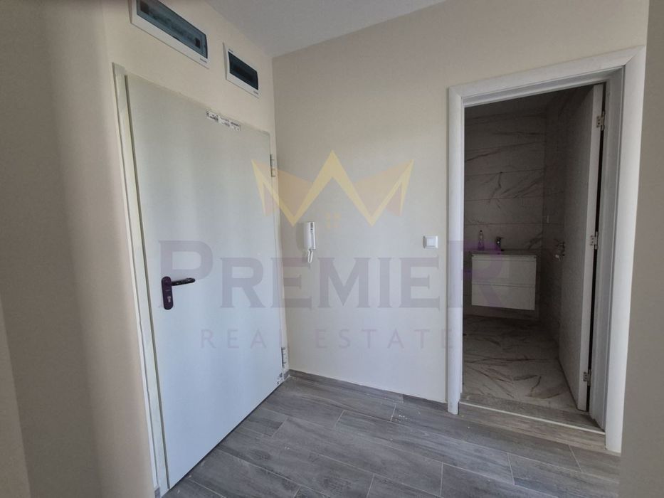 Продава се Тристаен апартамент в Бургас, Меден рудник - зона Д - 92 кв.м за 1606 €/кв.м - Снимка #10