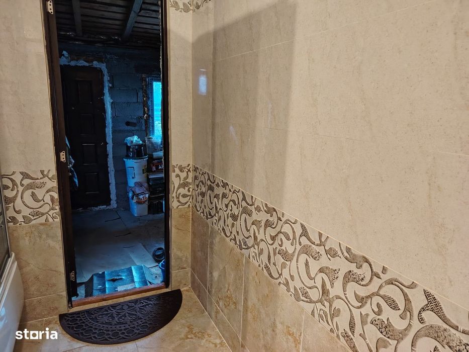 Casă cu 4 camere, 300mp teren Albesti_Simnicu de Sus
