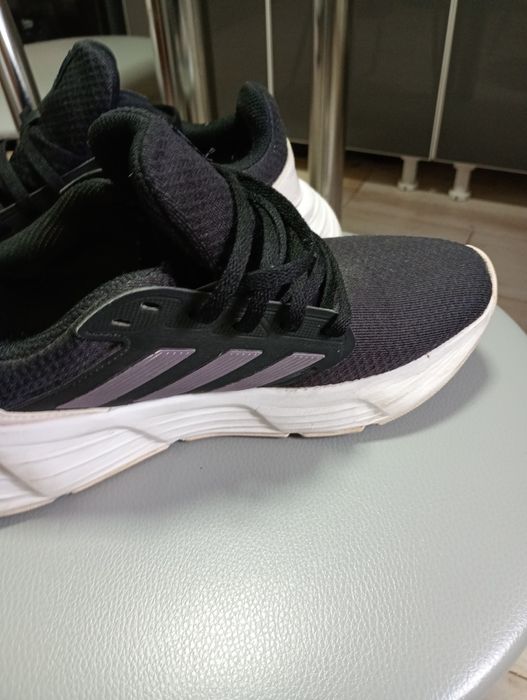 Adidași dama mărimea 40