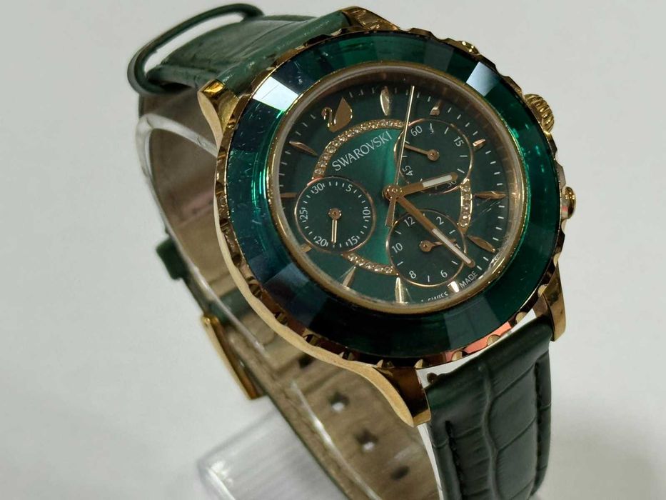Дамски часовник Swarovski OCTEA LUX CHRONO 5632263