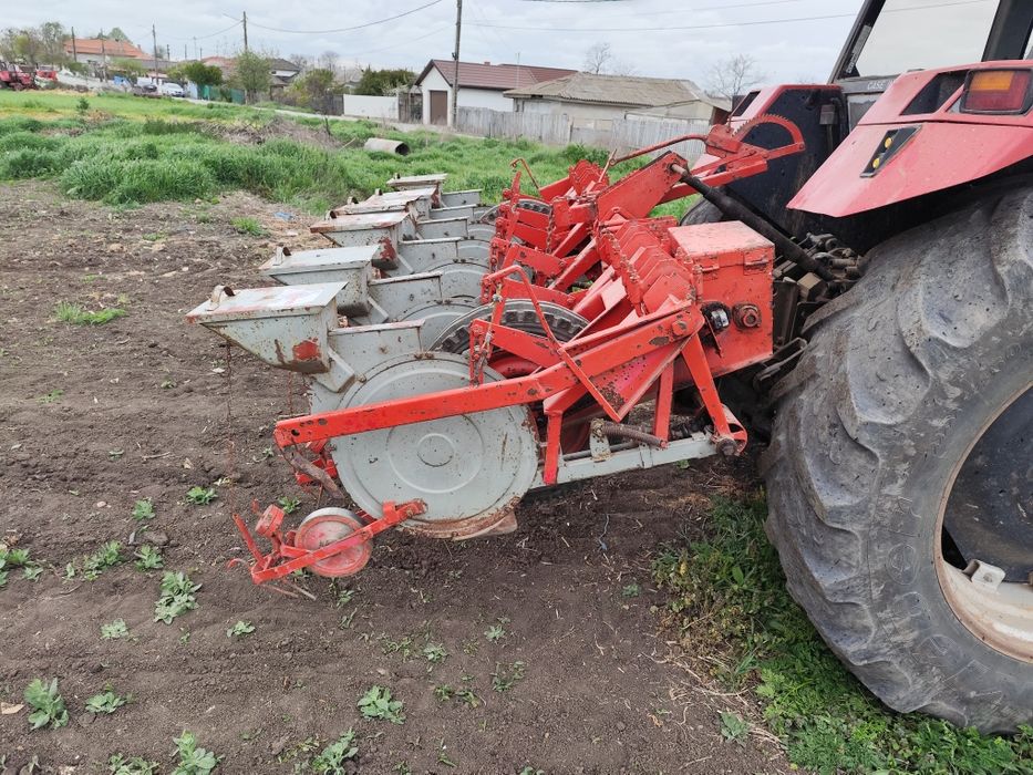 Semănătoare de precizie semințe mici mecanică